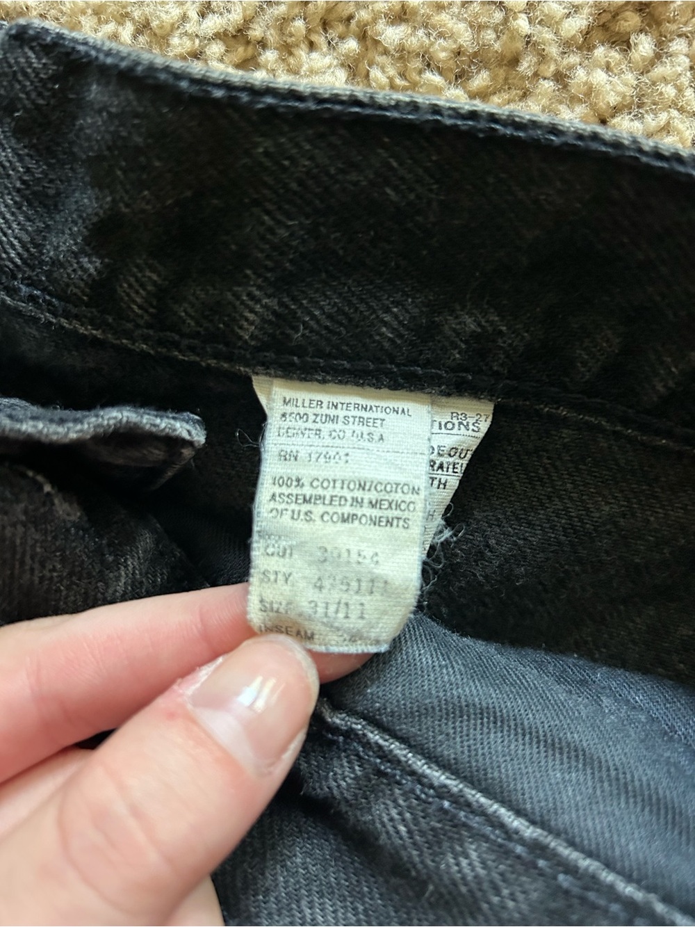 Vintage Rocky Mountain Straight-Leg Women’s Black Jeans - Picture 5 of 6